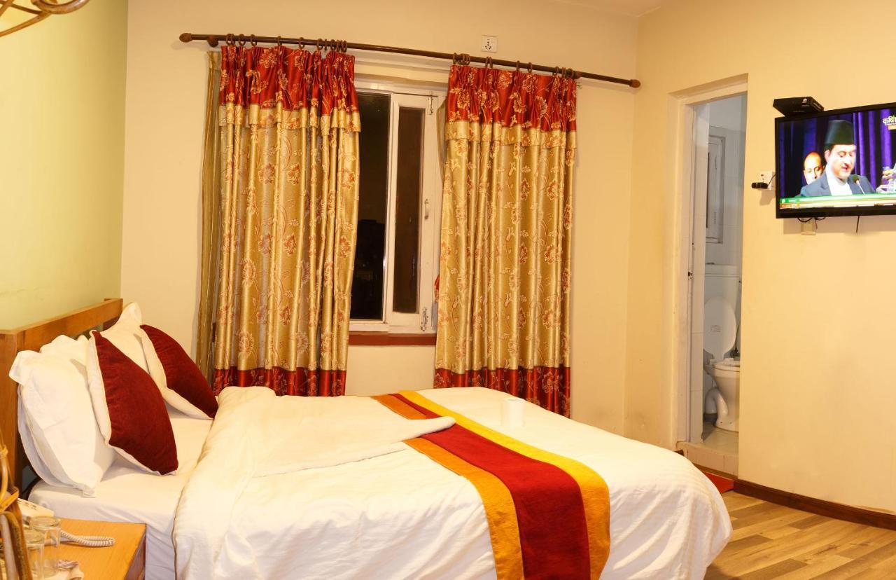 Hotel Hikers Haven Катманду Экстерьер фото