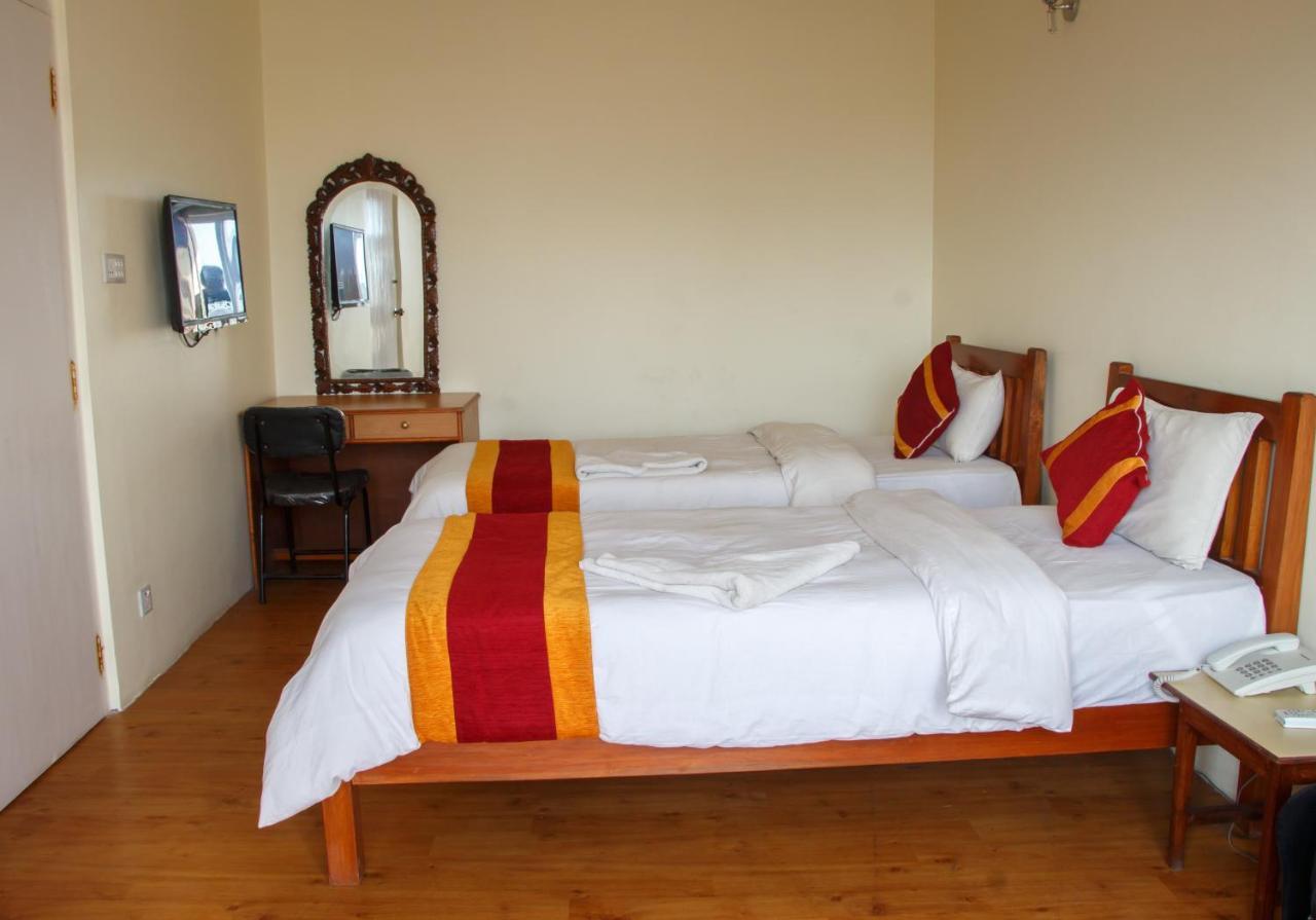 Hotel Hikers Haven Катманду Экстерьер фото